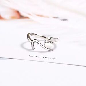 100% 925 Sterling Silver Sticky Cat With Long Tail Finger Ring. Adjustable Ring